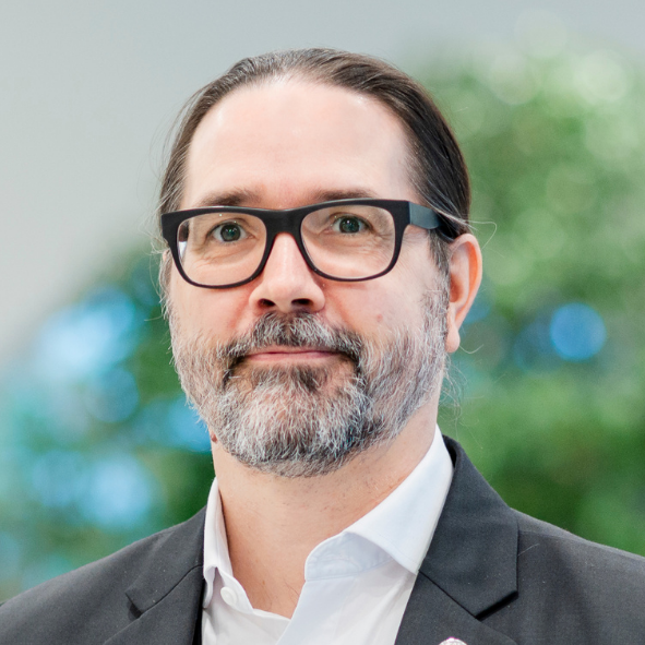 Prof. Dr. Patrick Zoll SJ